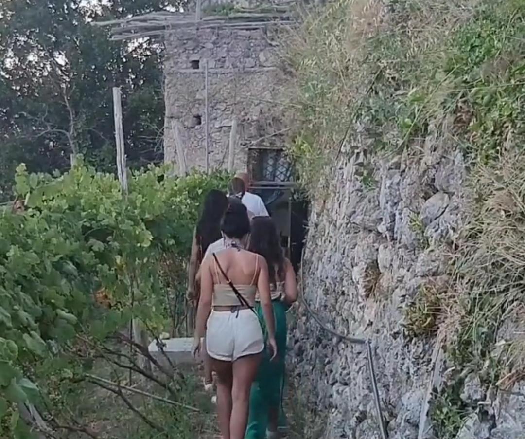 Agriturismo Fuoco D'Amalfi Villa Iazzetta Exterior foto